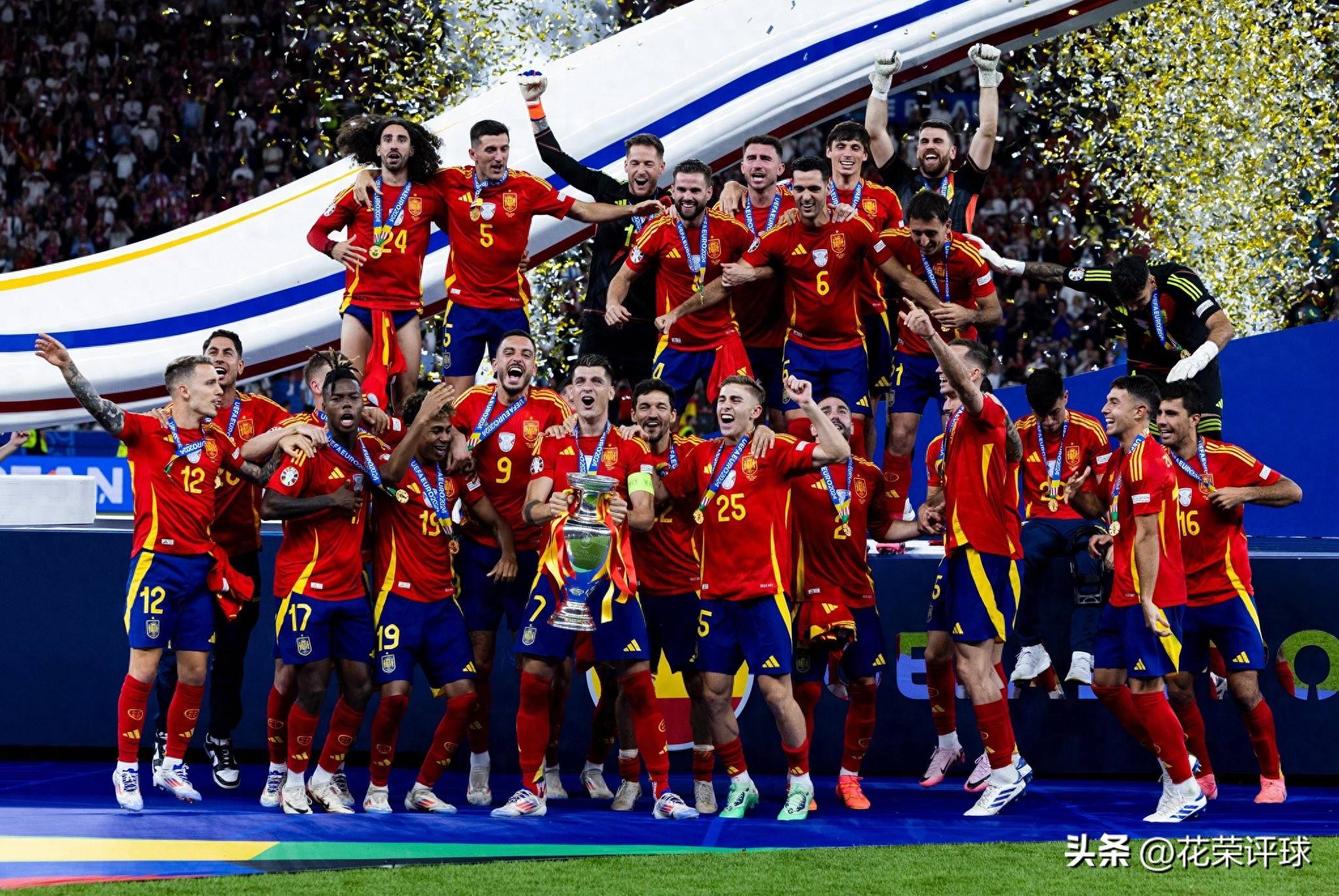 包含欧洲联赛精彩一触即发，球队全力备战的词条