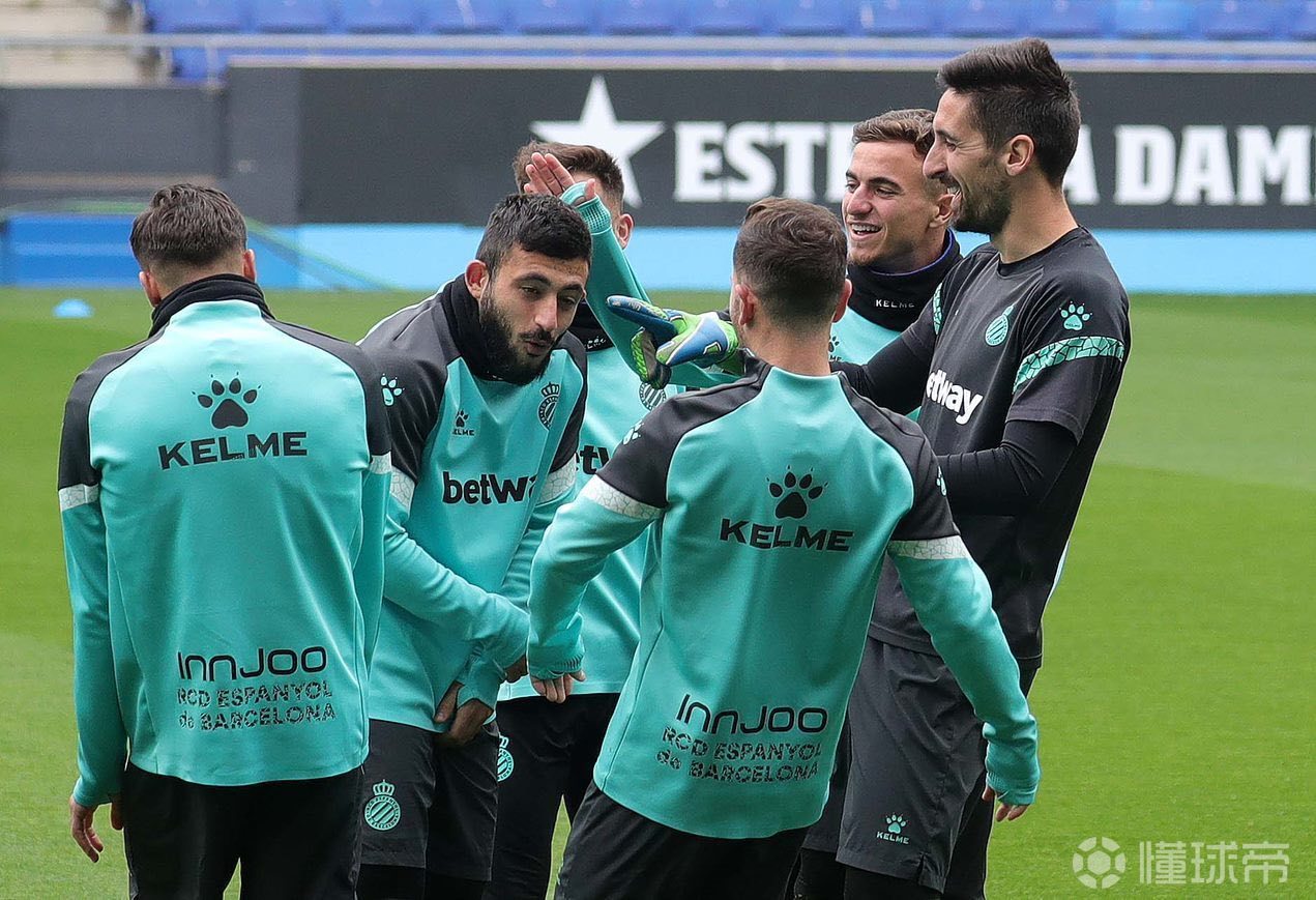 主场作战遭遇尴尬,毫无求胜欲望 主场作战遭遇尴尬,毫无求胜欲望