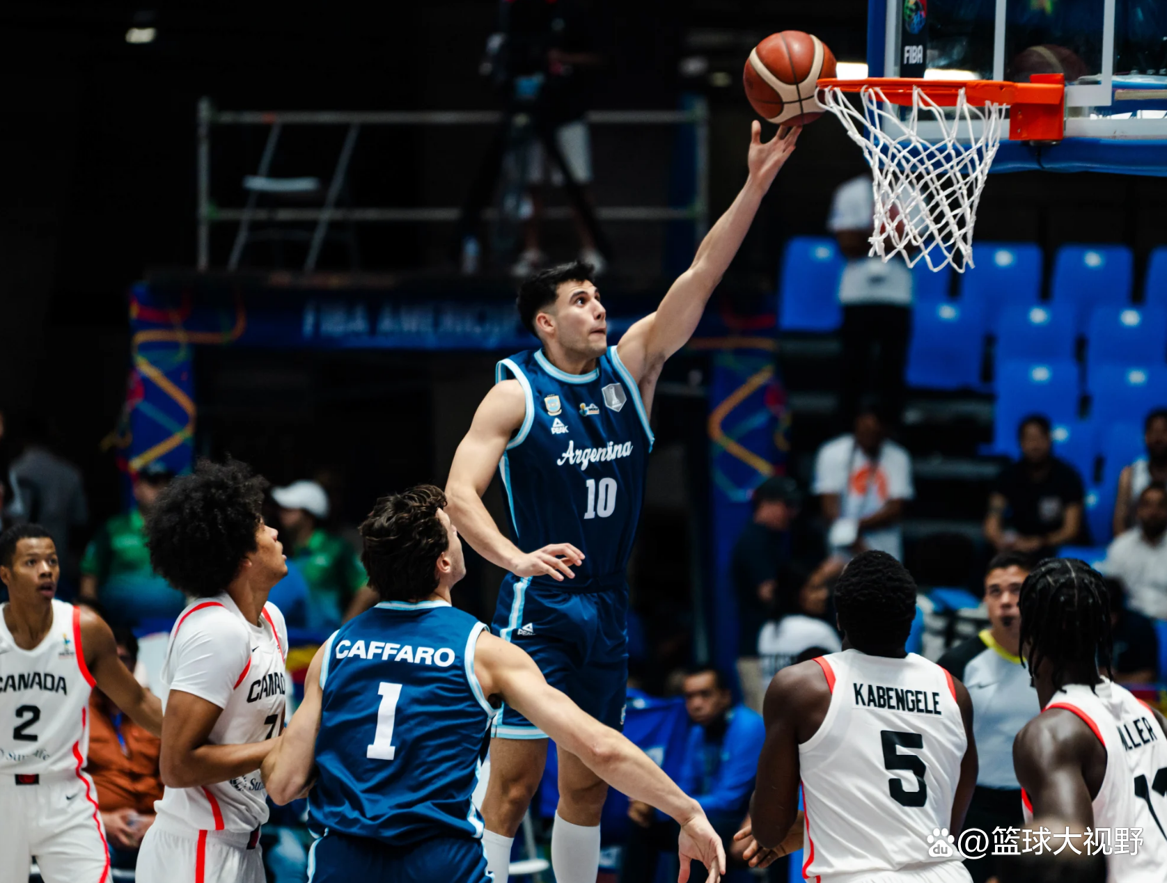 阿根廷篮球职业联赛半决赛展开