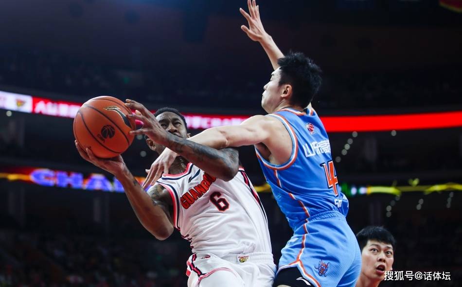 包含扭转乾坤取得胜利战术调整全面奏效的词条