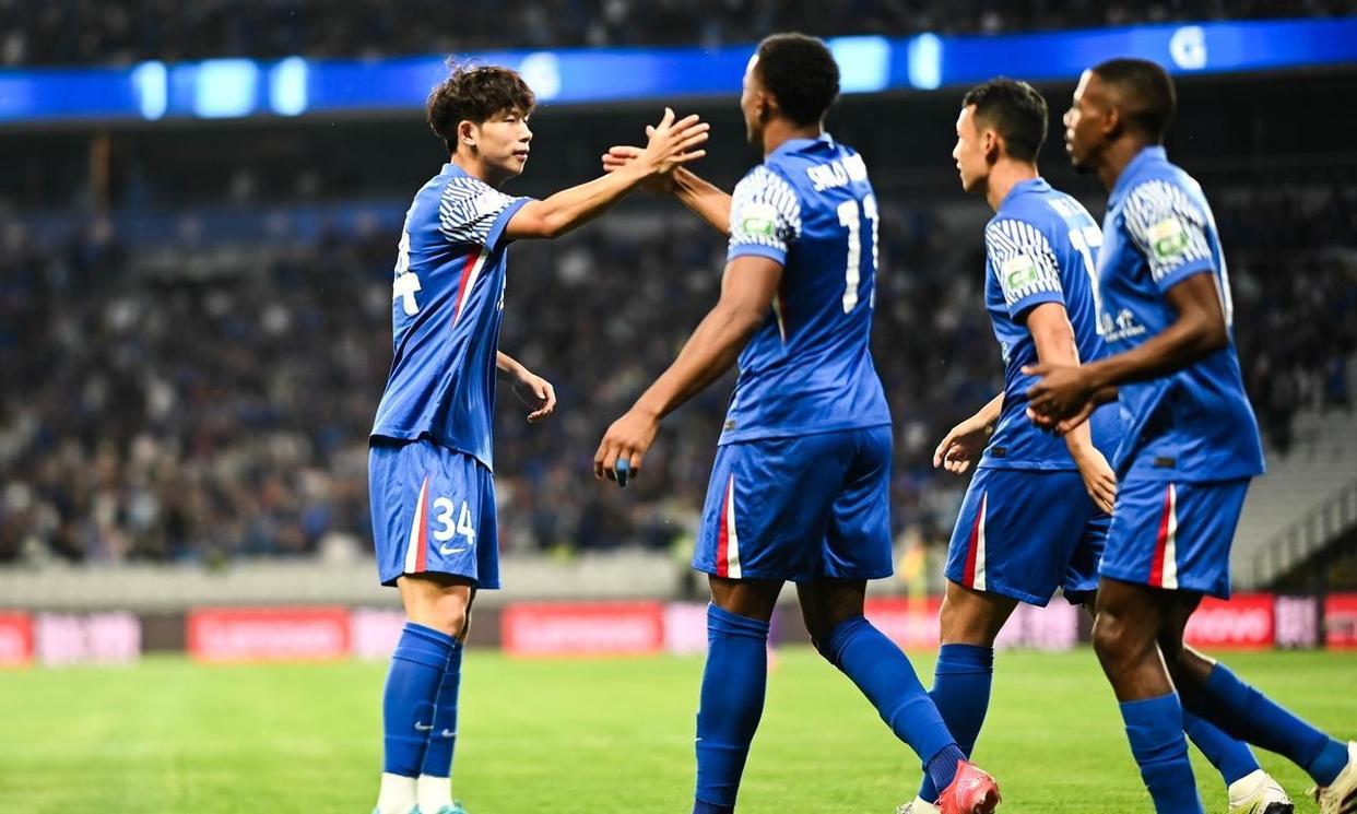 球队士气高涨,备战接下来的比赛 球队士气高涨,备战接下来的比赛