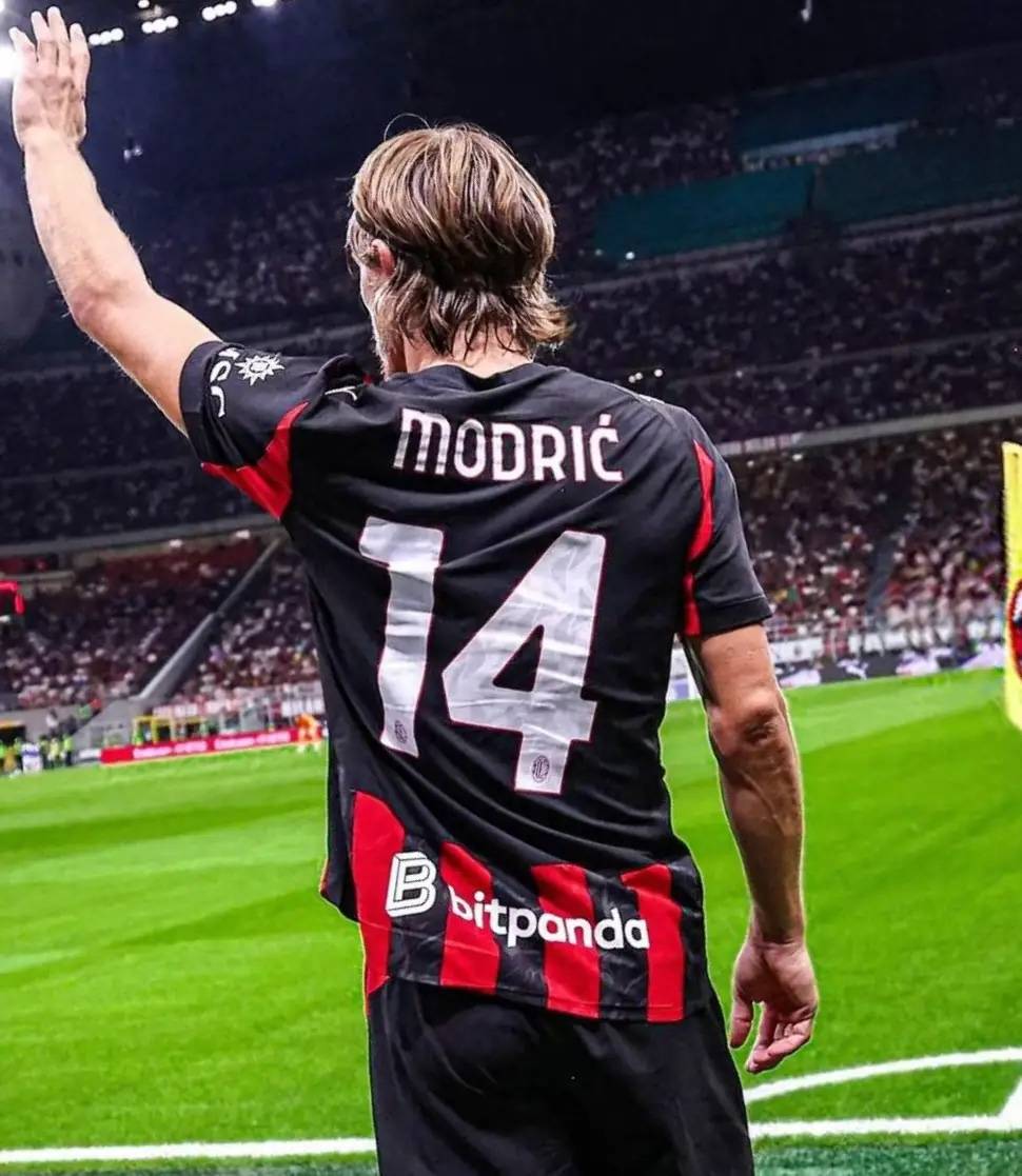 关于克罗地亚客场逆转克罗地亚，锁定晋级资格的信息