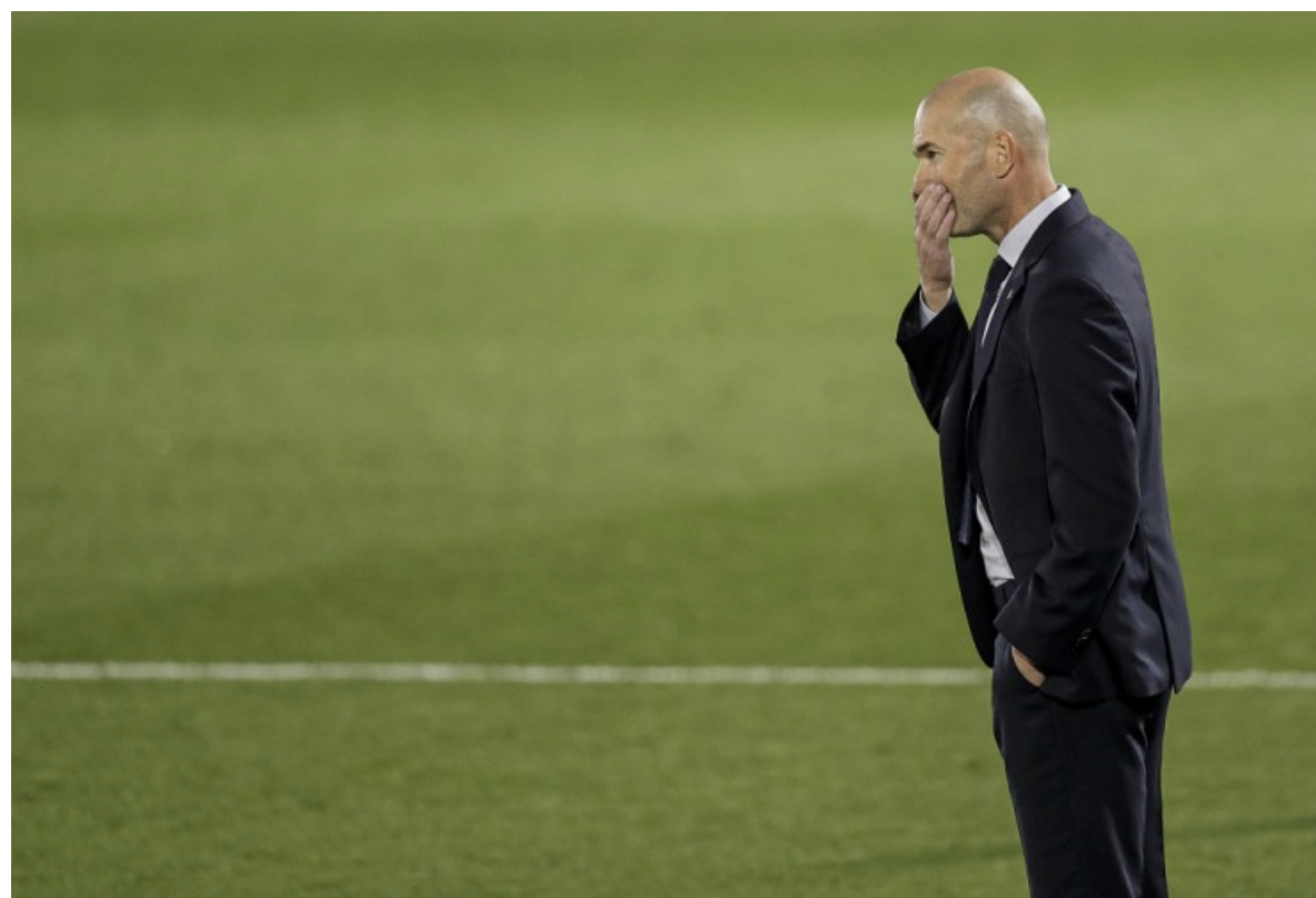 包含阿普利纳科斯主场负皇马，晋级梦想岌岌可危的词条