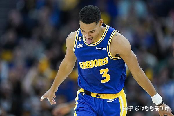 勇士再胜勇士，呼和尔怀恨成仇砍下全场最高分的简单介绍