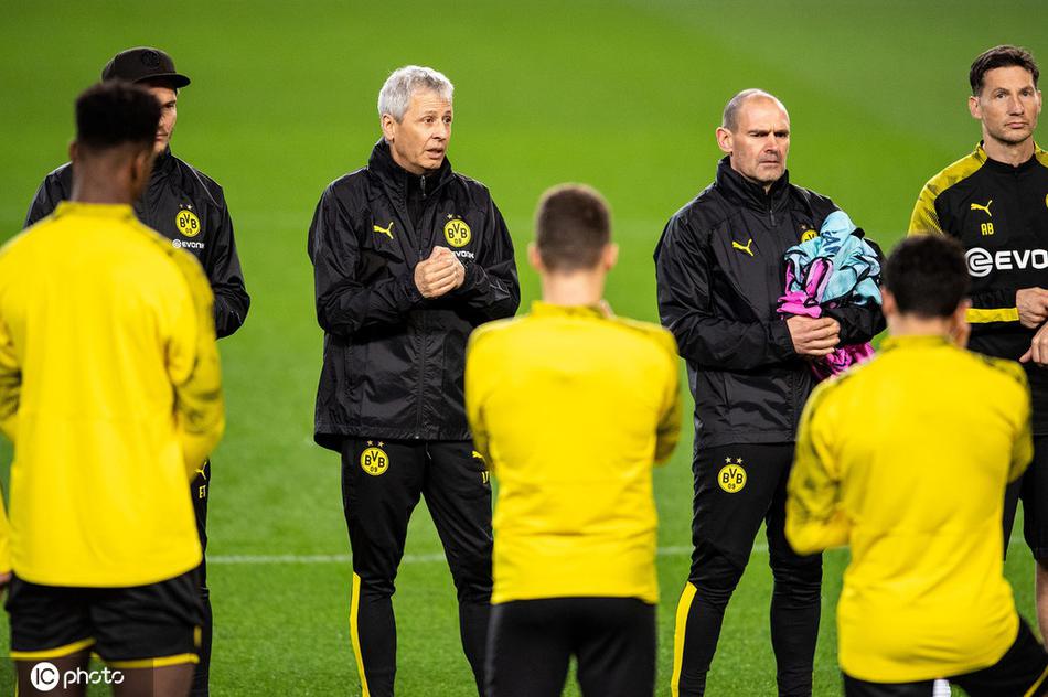 多特蒙德罕见失利，备战面临困难的简单介绍