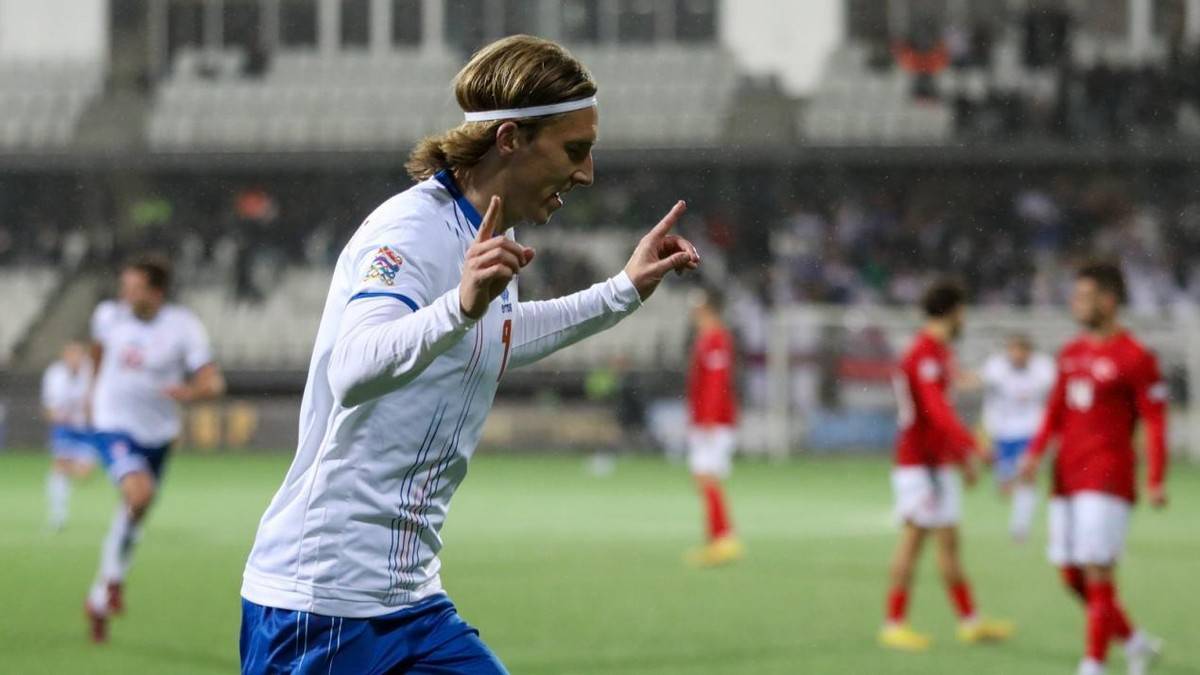 沸腾赛场：哈萨克斯坦选手实现逆袭