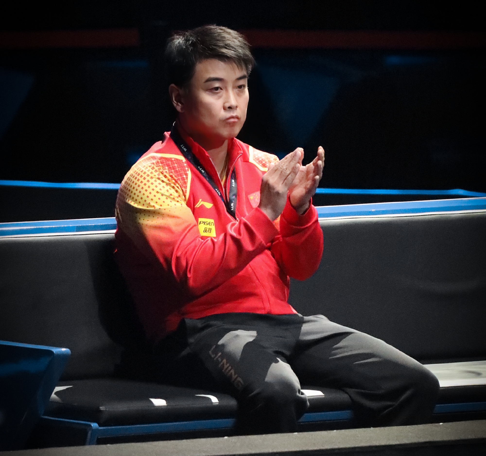 波兰队力克英格兰队,王皓点燃赛场 波兰队力克英格兰队,王皓点燃赛场