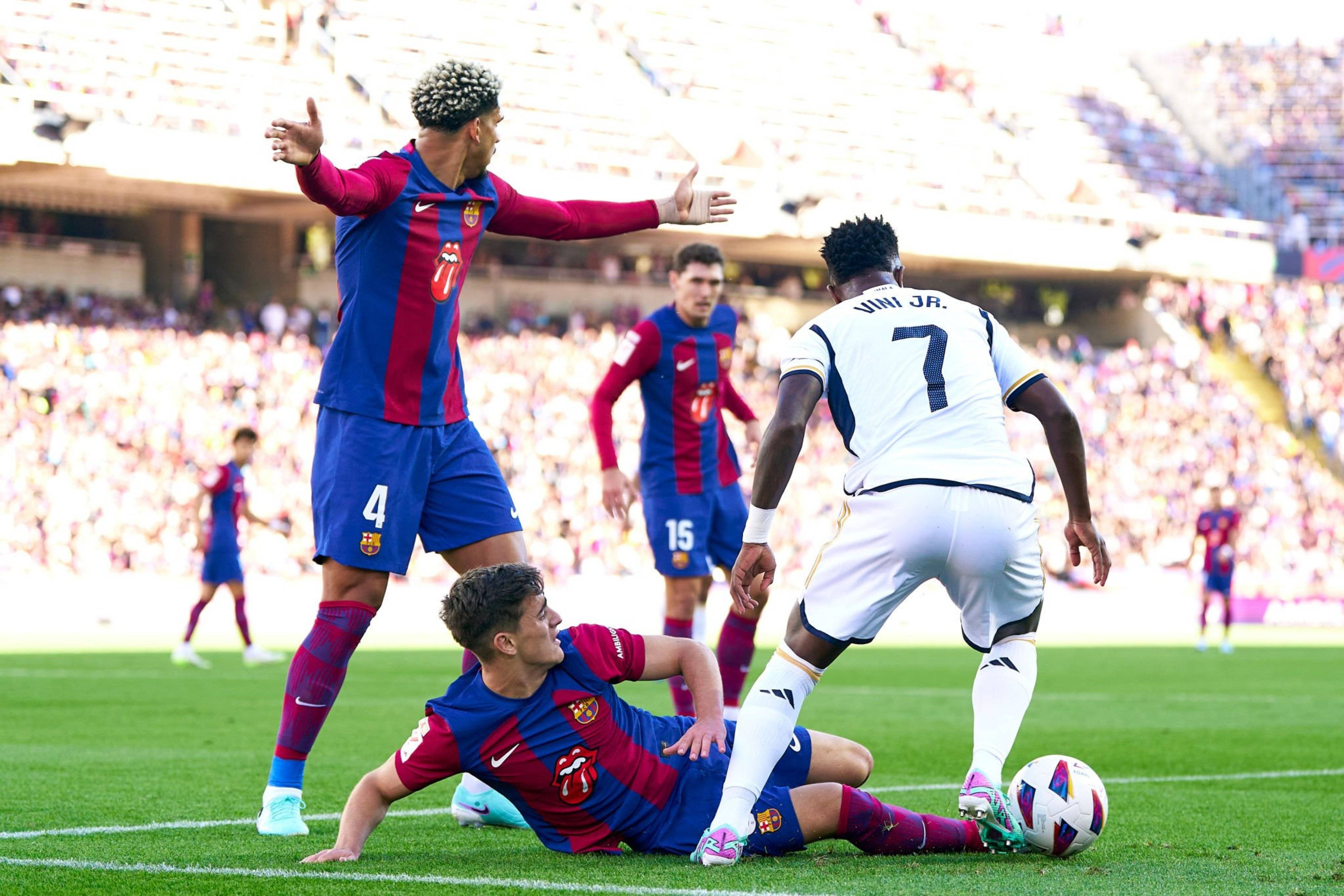 包含西班牙碾压奥地利，贝林厄姆关键制胜的词条